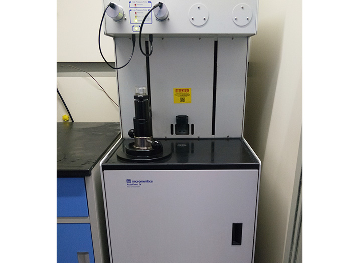 Mercury Porosimeter
